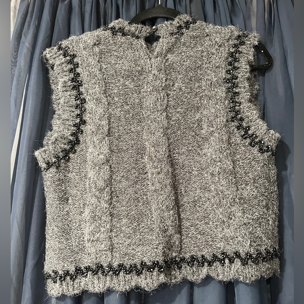 Zara Gray Beaded Knit Crewneck Sweater Vest with Black Trim - Picture 3 of 5